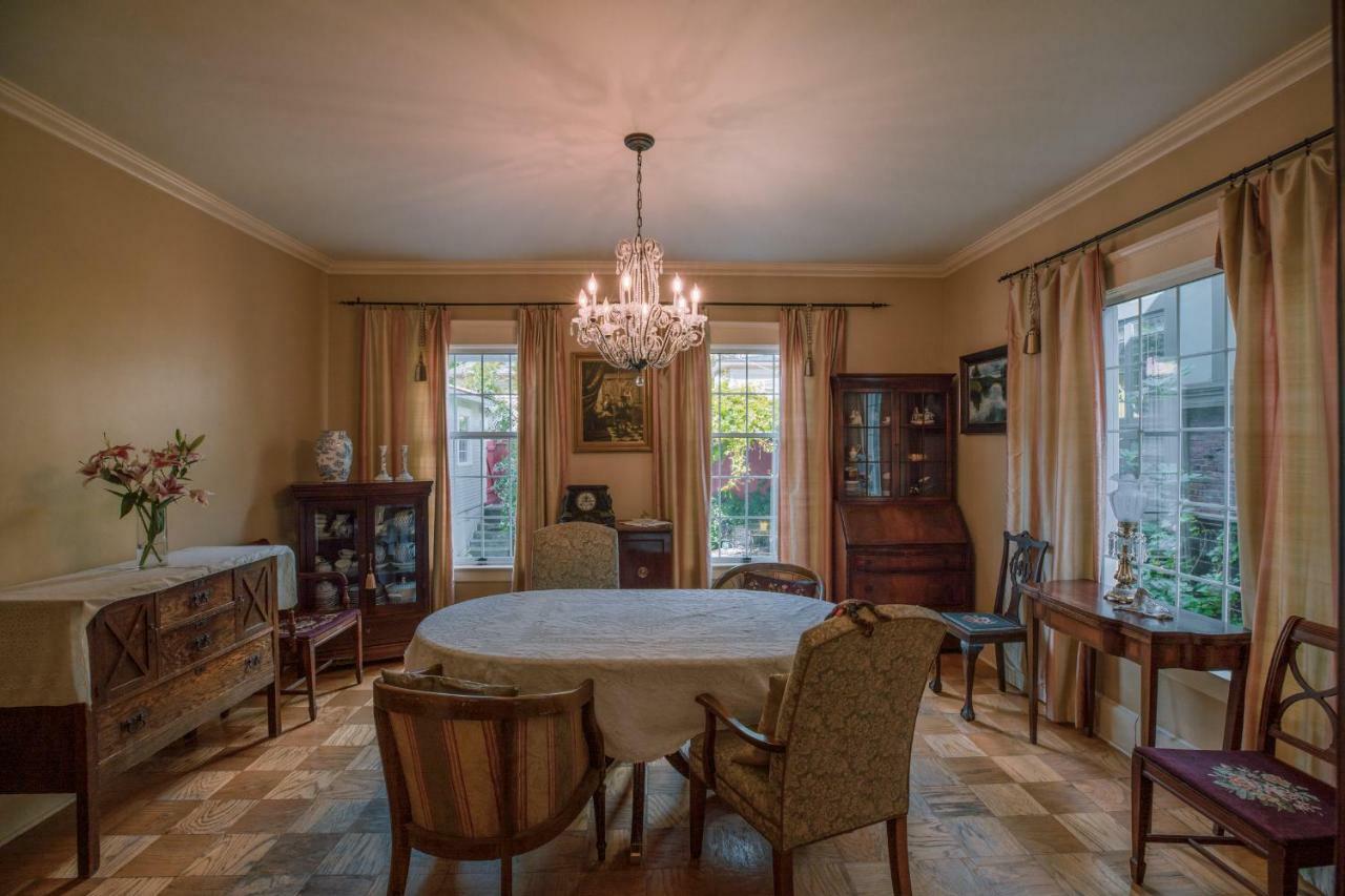 Mozart Guest House Seattle Bed And Breakfast Экстерьер фото