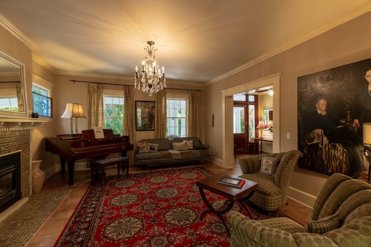 Mozart Guest House Seattle Bed And Breakfast Экстерьер фото